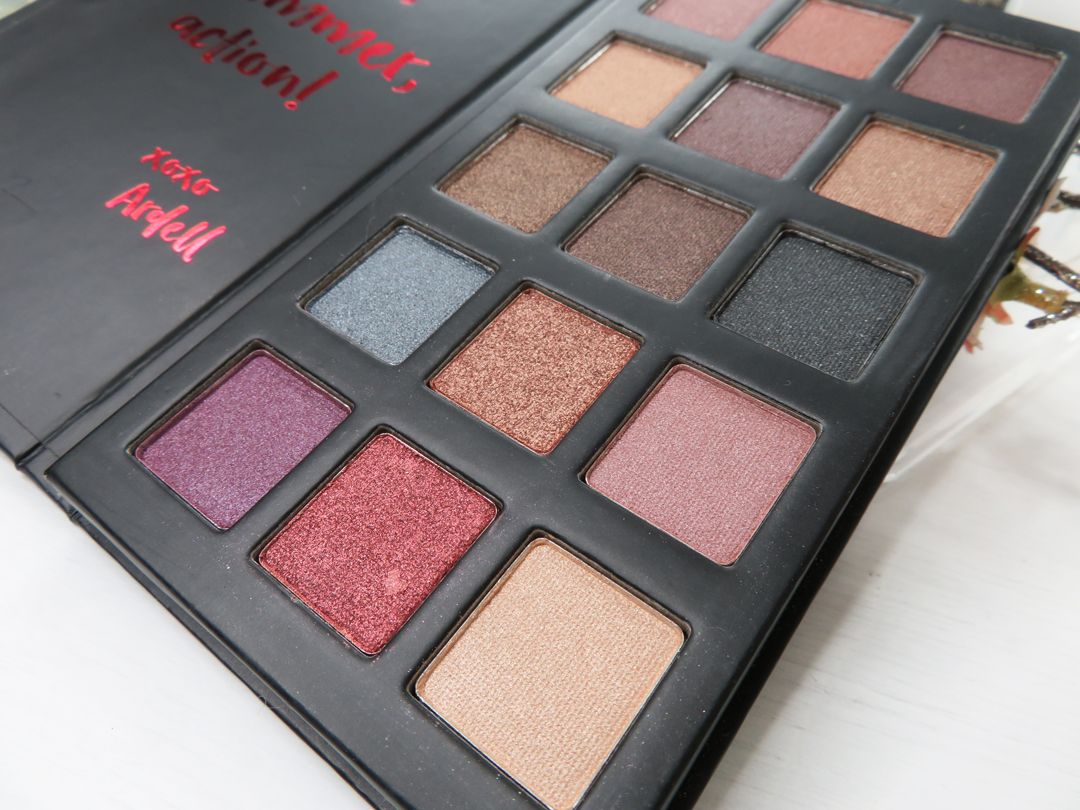 Shimmer Eyeshadow Palette - Ardell Beauty - Miss Boux