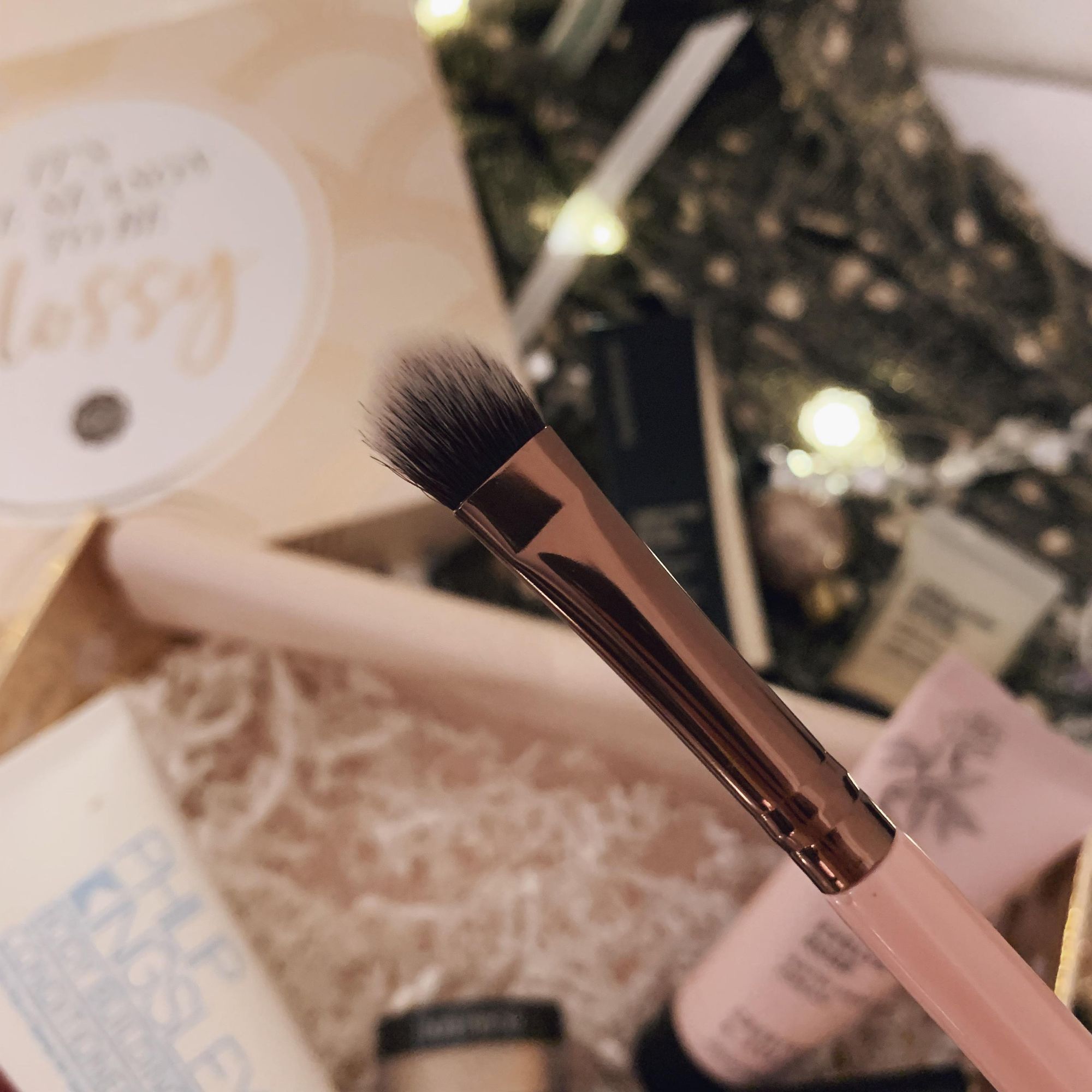 Luxie Eyeshadow Brush Precision Shader - Glossybox Christmas Limited Edition - Miss Boux
