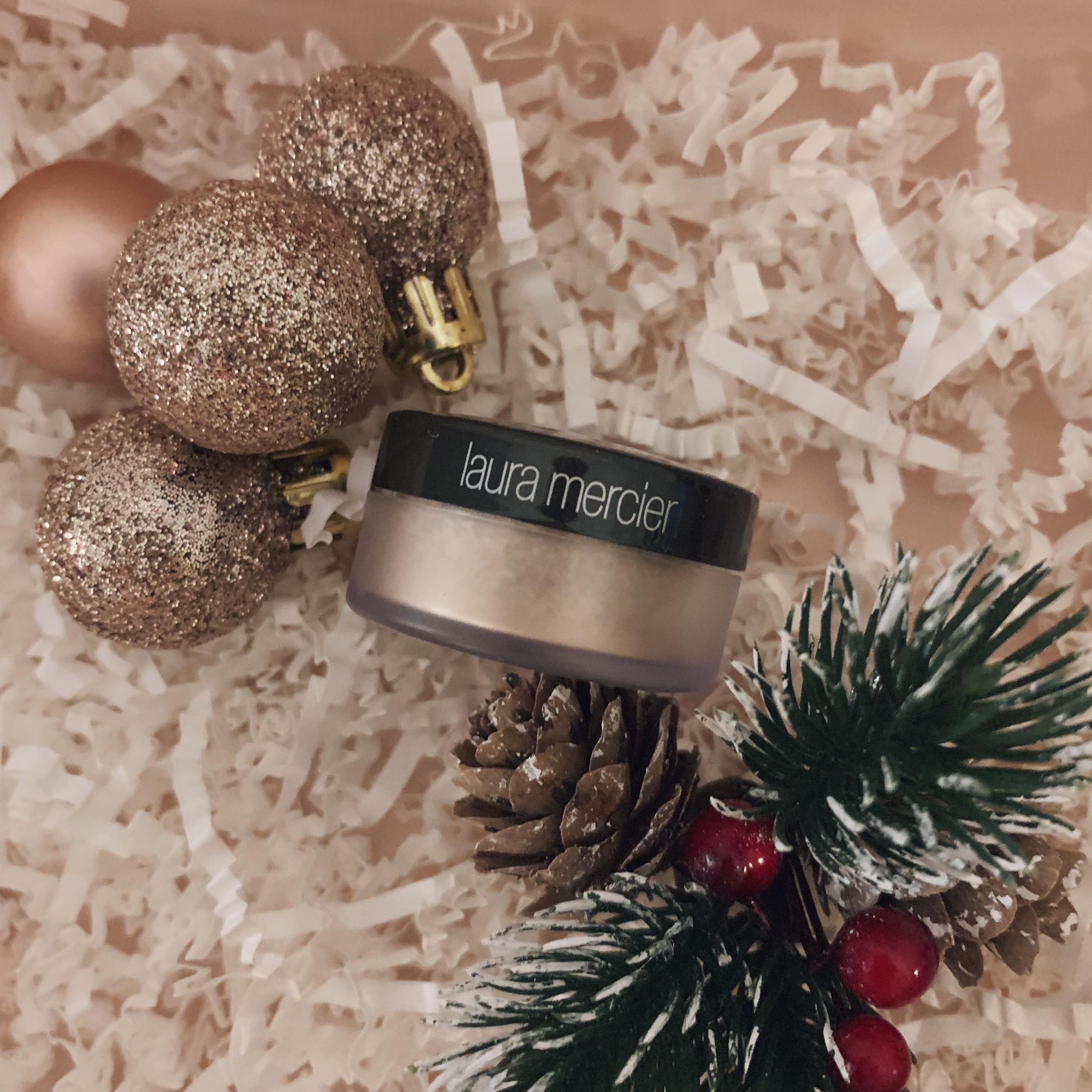 Laura Mercier Translucent Loose Setting Powder - Glossybox Christmas Limited Edition - Miss Boux