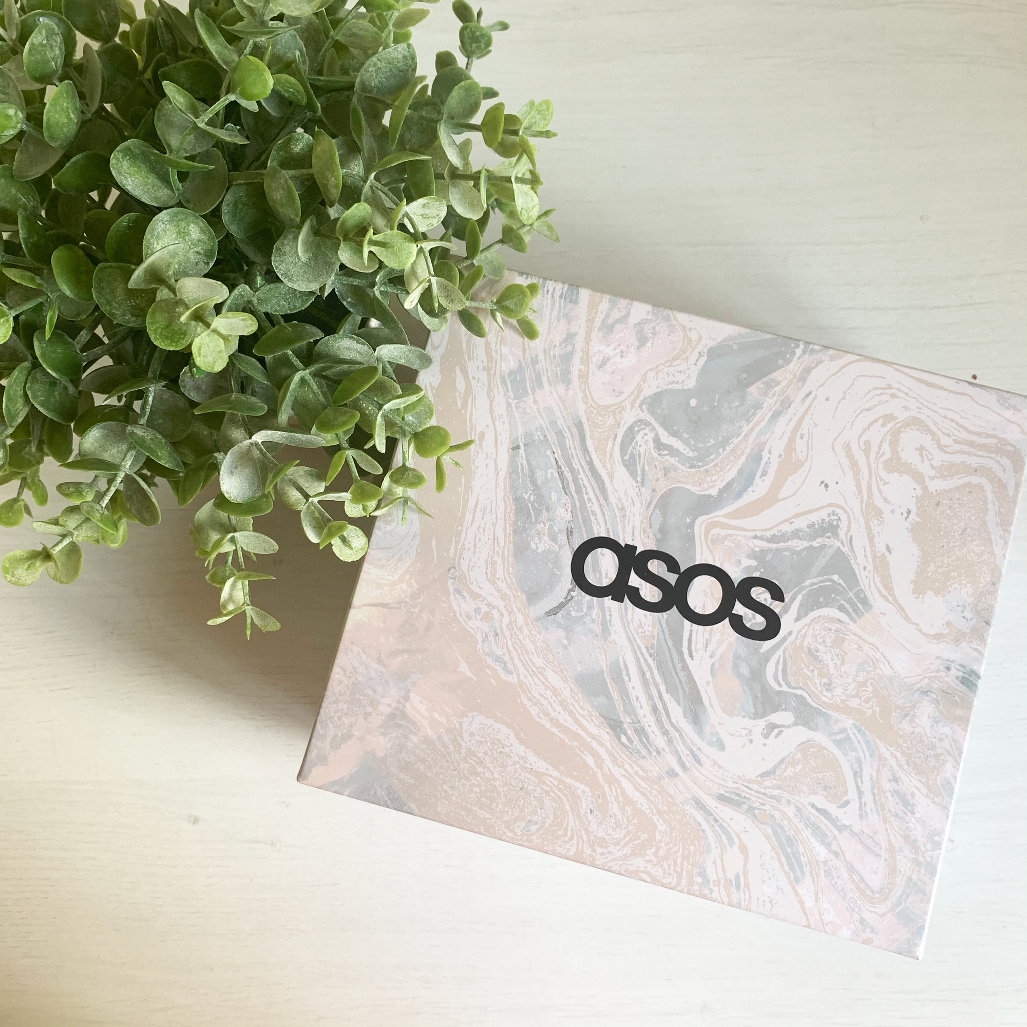 ASOS Beauty Box - November 2020 - Miss Boux