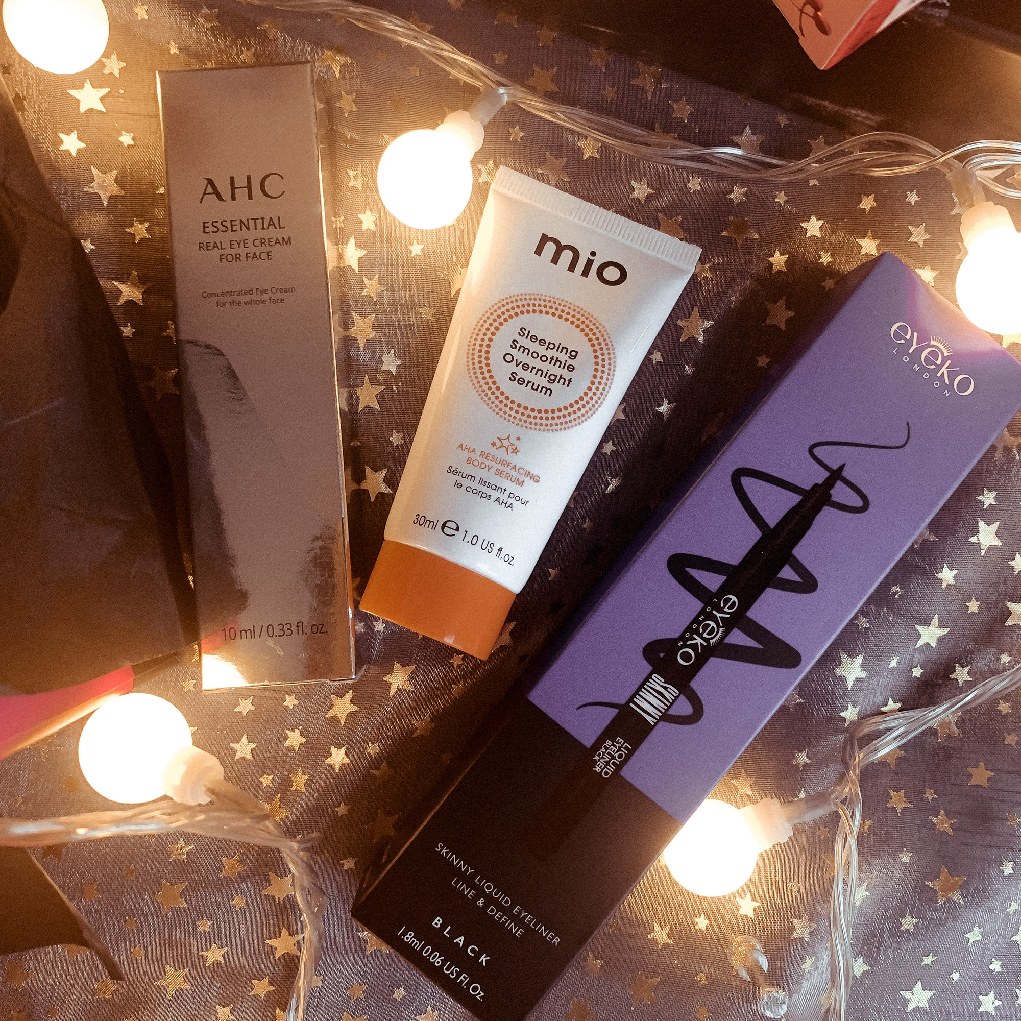 Look Fantastic The Black Friday Edit Beauty Box 2020 - Miss Boux