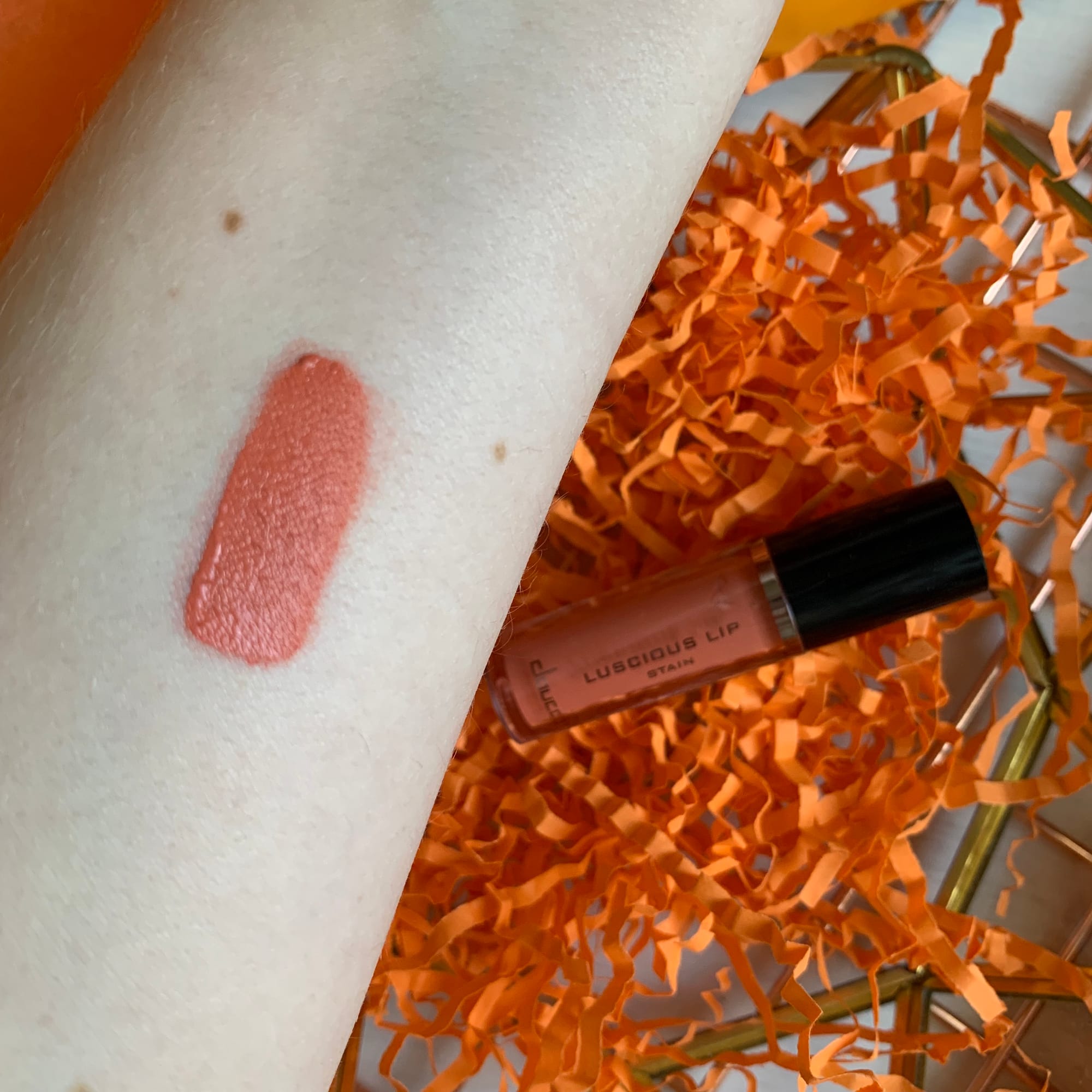 Doucce Lip Stain - Look Fantastic Beauty Box Review - August 2019 - Miss Boux