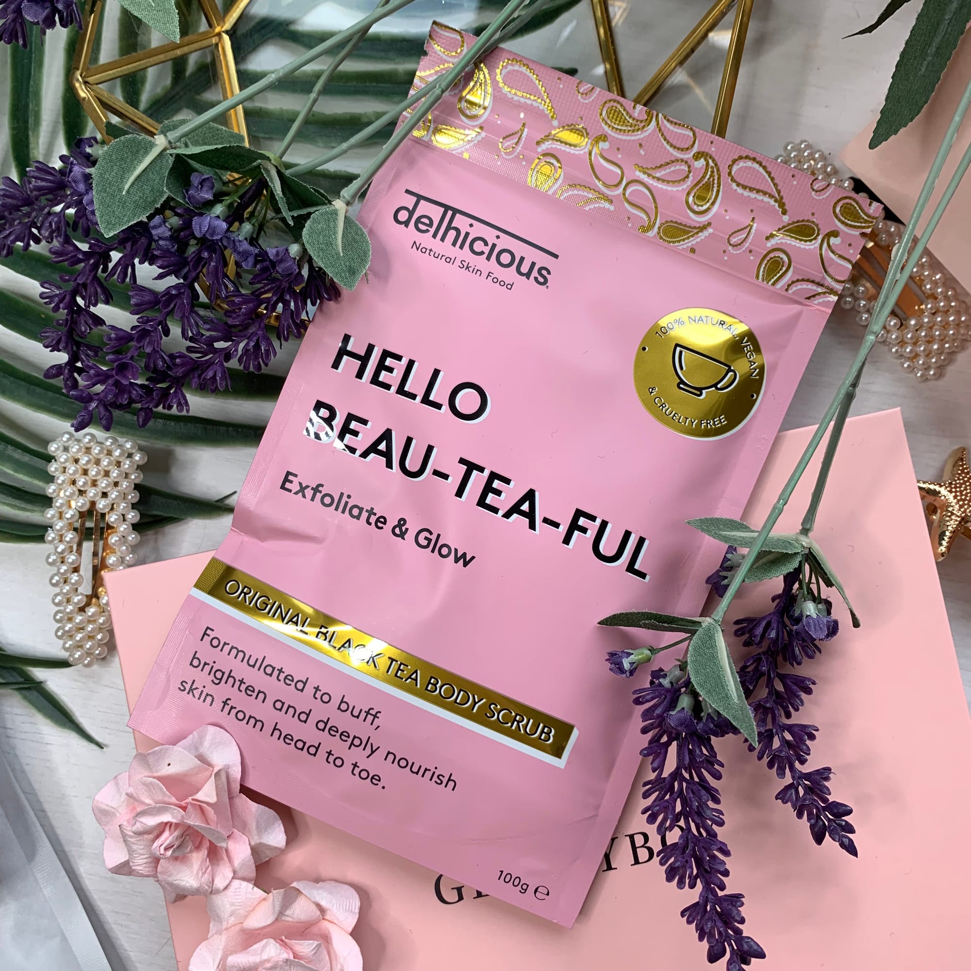 Delhicious Hello Beautiful Black Assan Tea Body Scrub - Glossybox September 2019 Delicious Beauty - Miss Boux