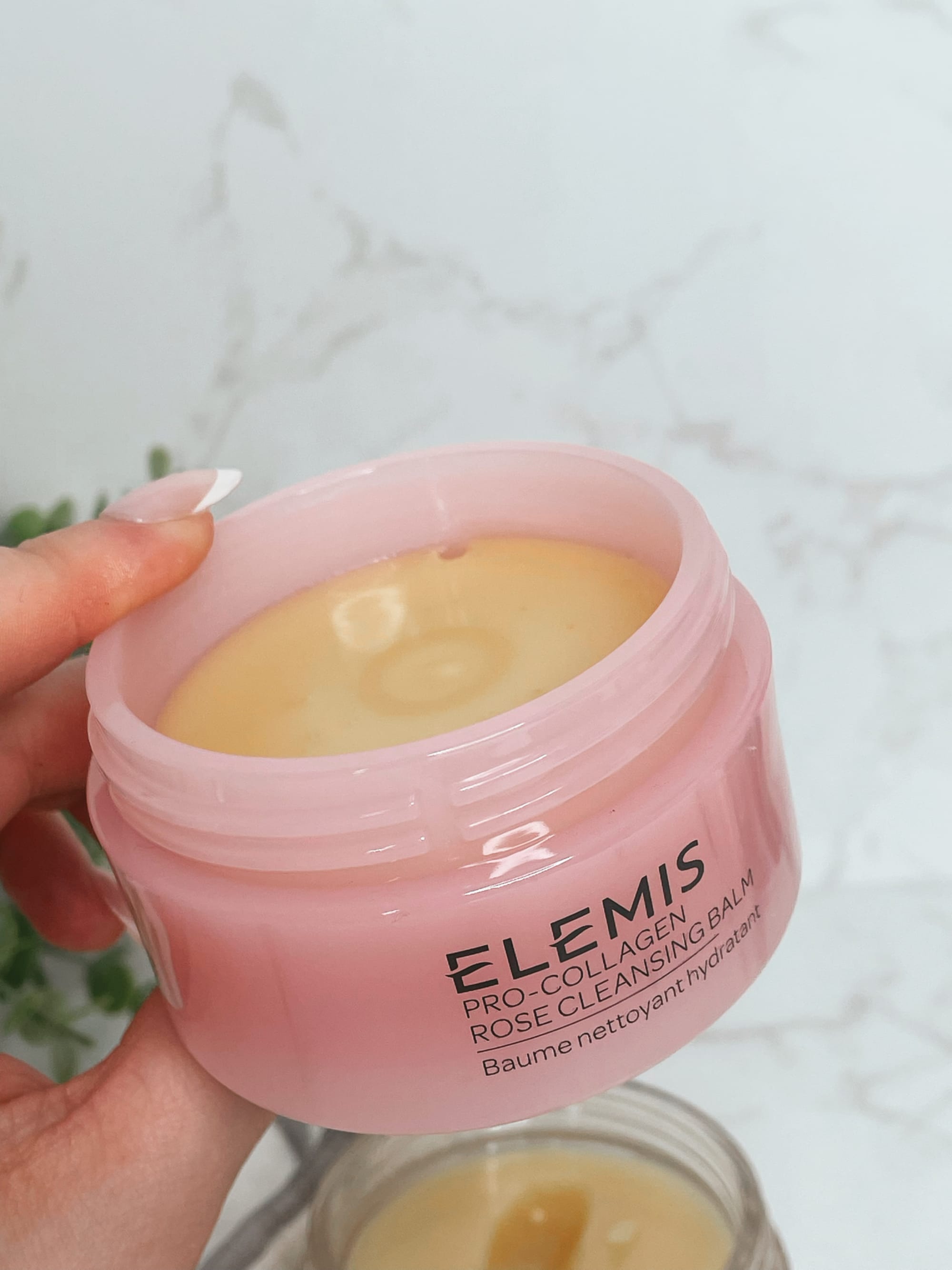 How to Use Elemis Cleansing Balm for an Effective Skin Care Routine