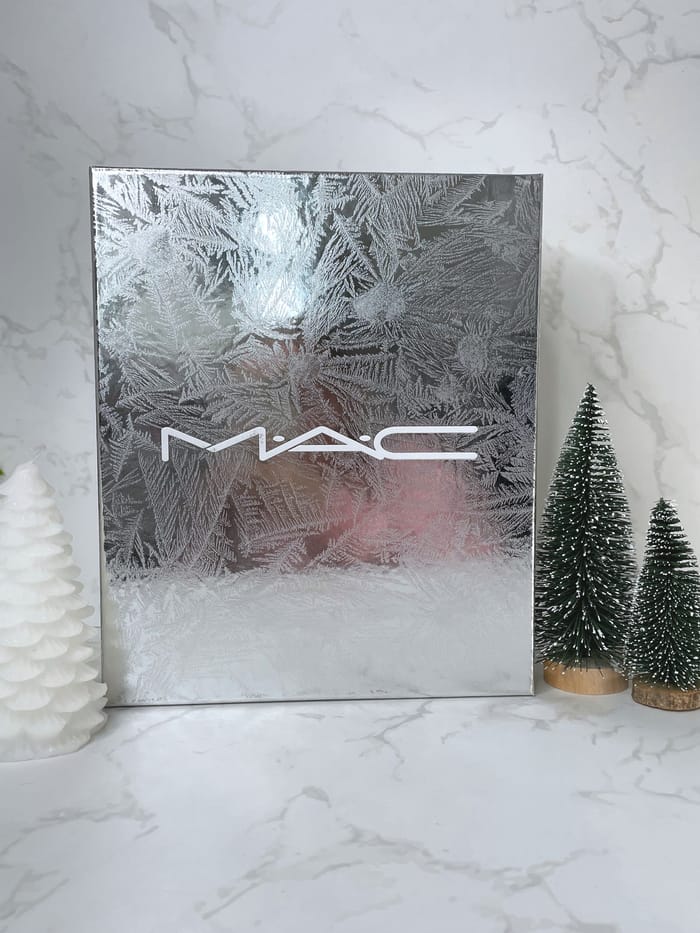 MAC Advent Calendar 2023 – Frosted Frenzy Unboxing